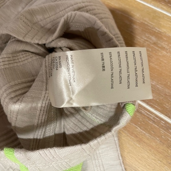 We The Free, turtle neck tank top. Size XS, tan with neon green detail, NWT• - Picture 15 of 15